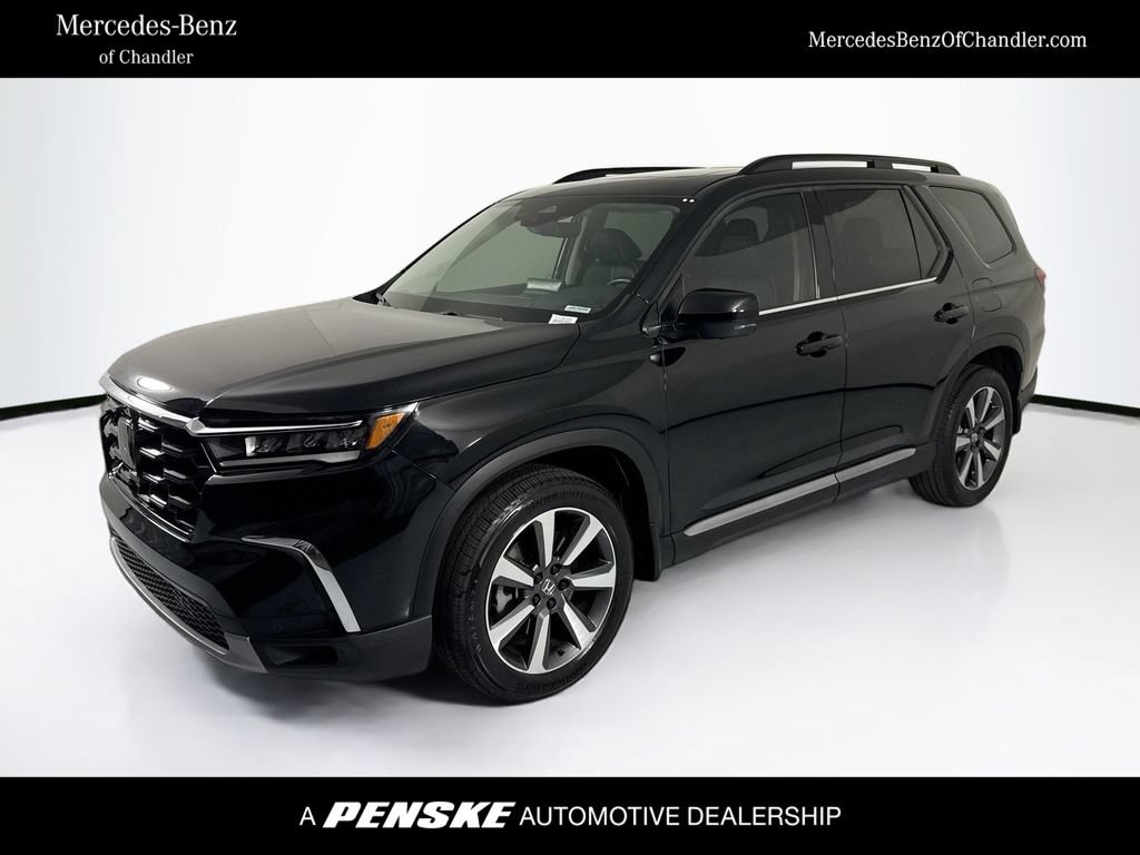 Used 2023 Honda Pilot Elite image 1