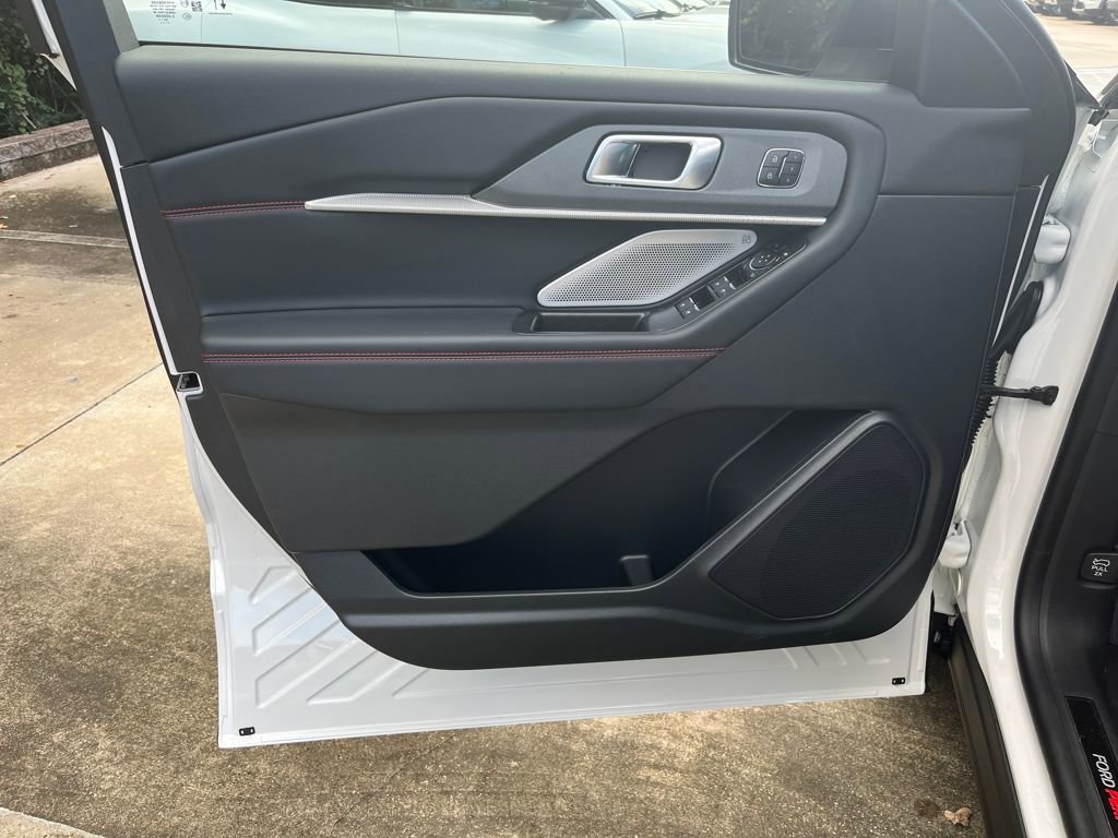 New 2026 Ford Explorer ST w/ Sun And Sound Package image 52