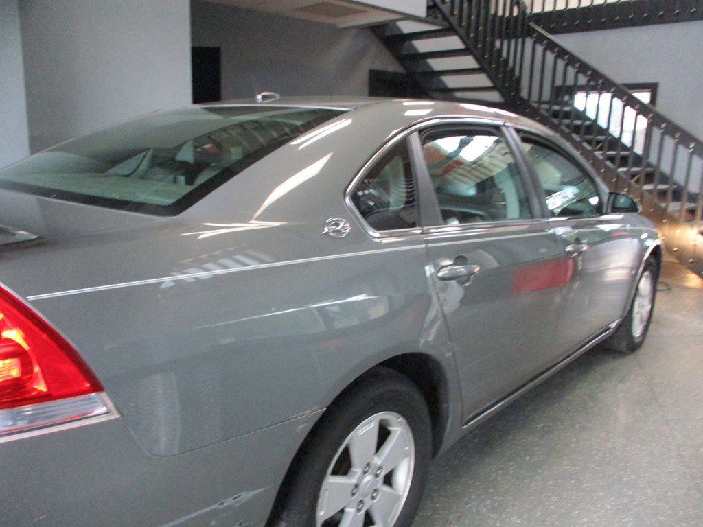 Used 2008 Chevrolet Impala LT w/ Luxury Edition Package image 16