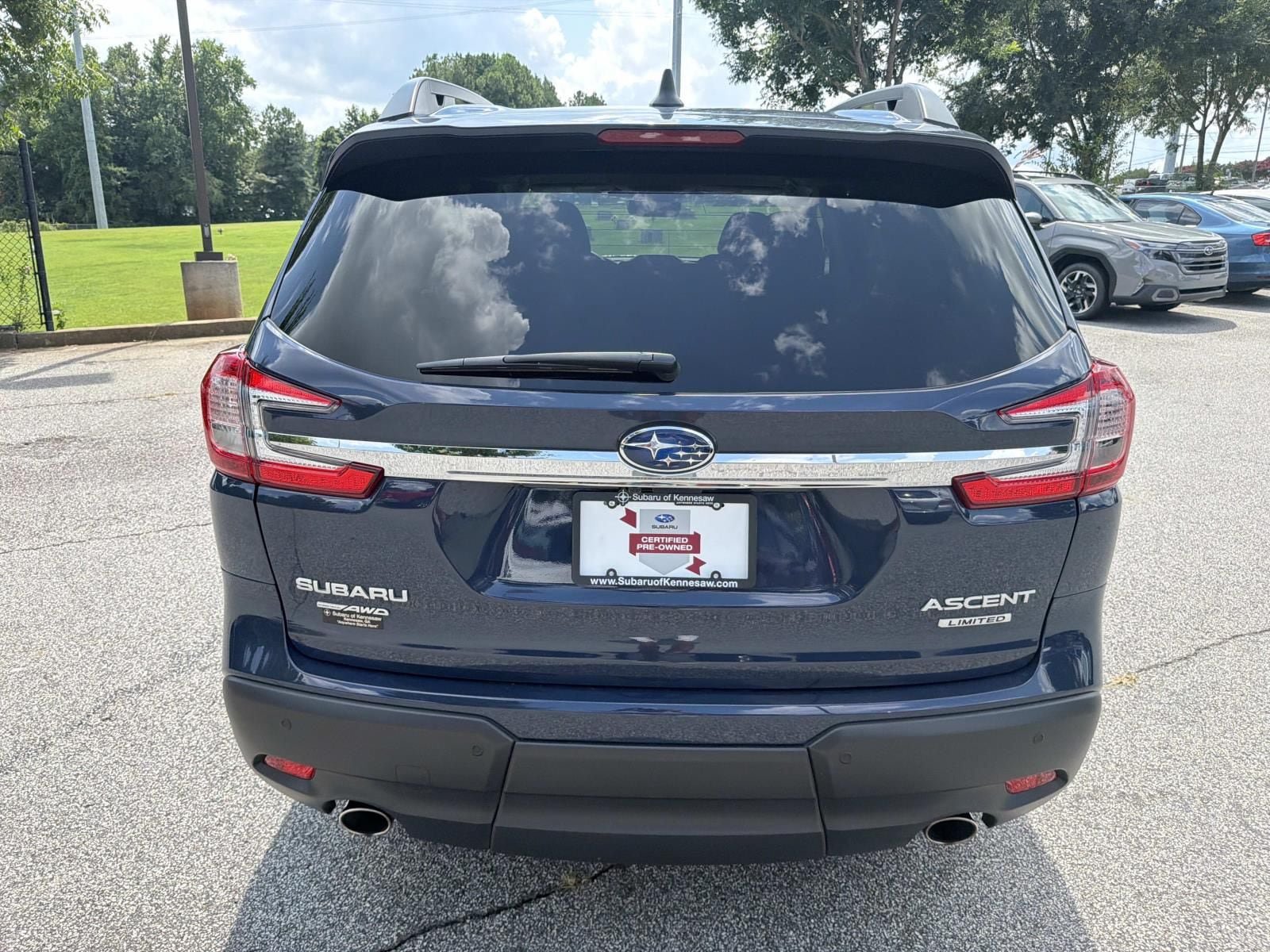 Certified 2023 Subaru Ascent Limited AWD/4WD image 7