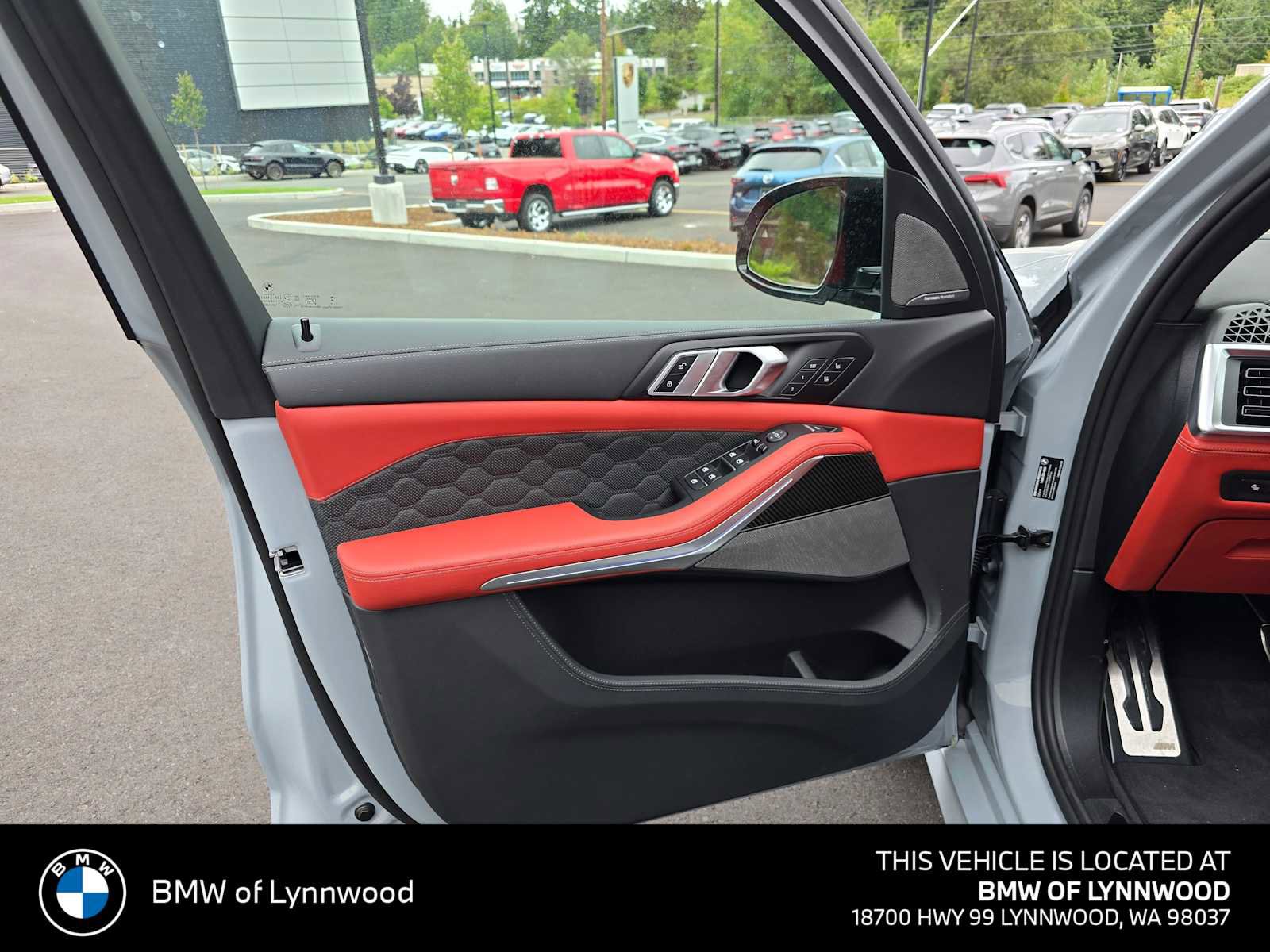 New 2025 BMW X5 M Competition w/ Executive Package AWD/4WD image 20