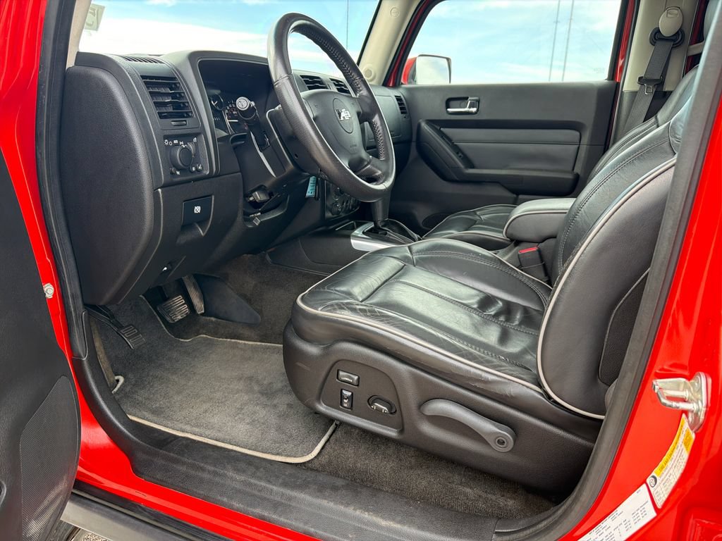 Used 2008 HUMMER H3 Luxury AWD/4WD image 4