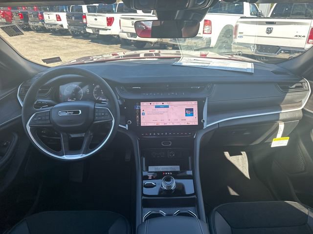 New 2026 Jeep Grand Cherokee L 4WD image 12