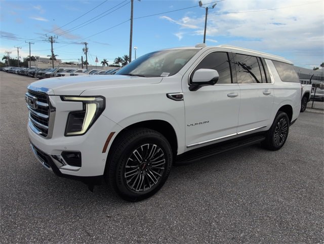 New 2026 GMC Yukon XL Elevation image 4