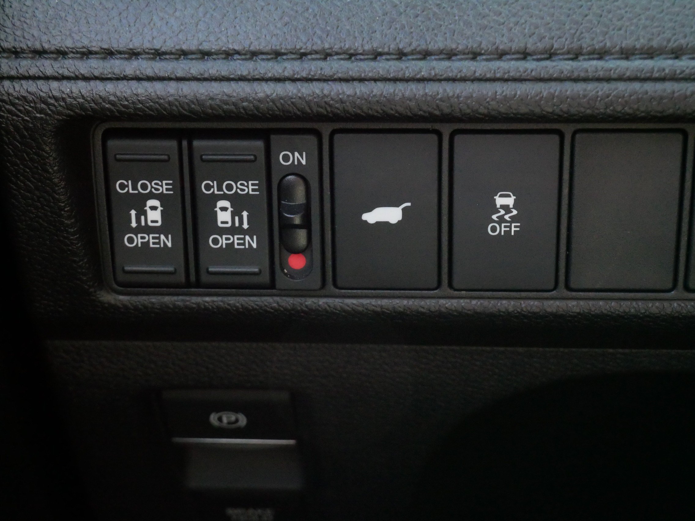 Used 2025 Honda Odyssey EX-L image 26
