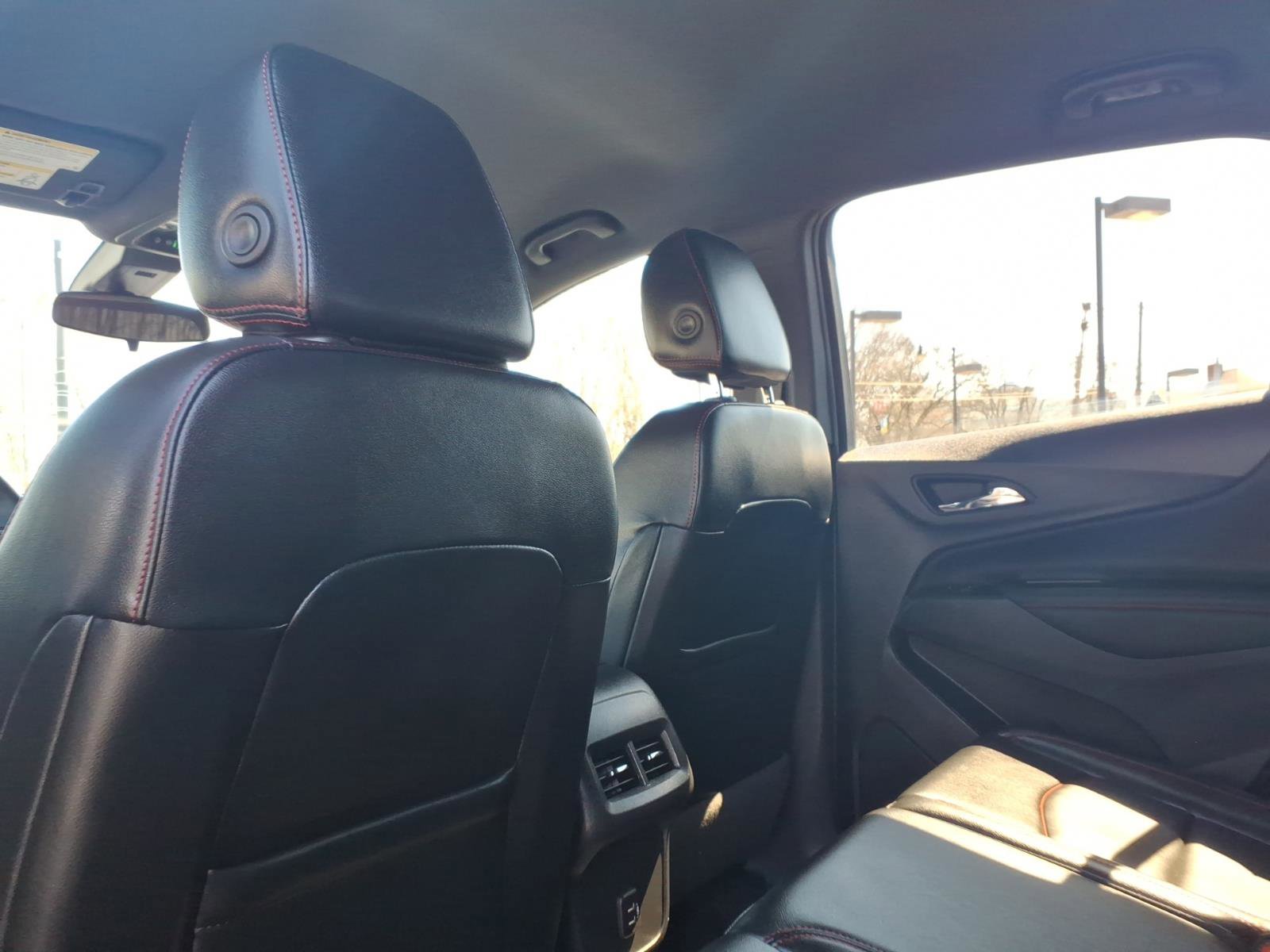 Used 2023 Chevrolet Equinox RS w/ RS Leather Package image 12