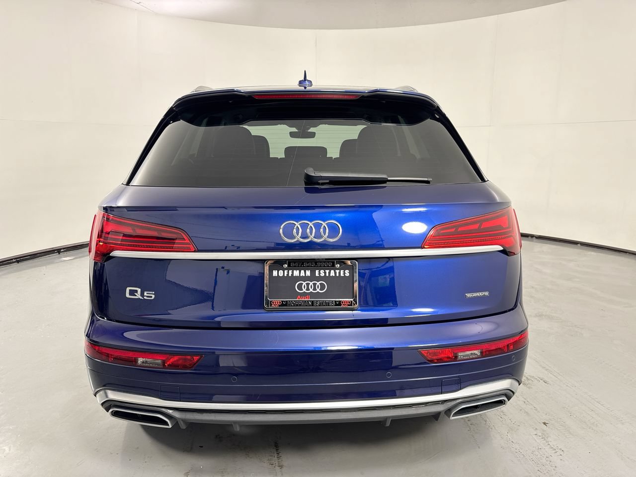 Used 2023 Audi Q5 2.0T Premium Plus w/ Premium Plus Package AWD/4WD image 9
