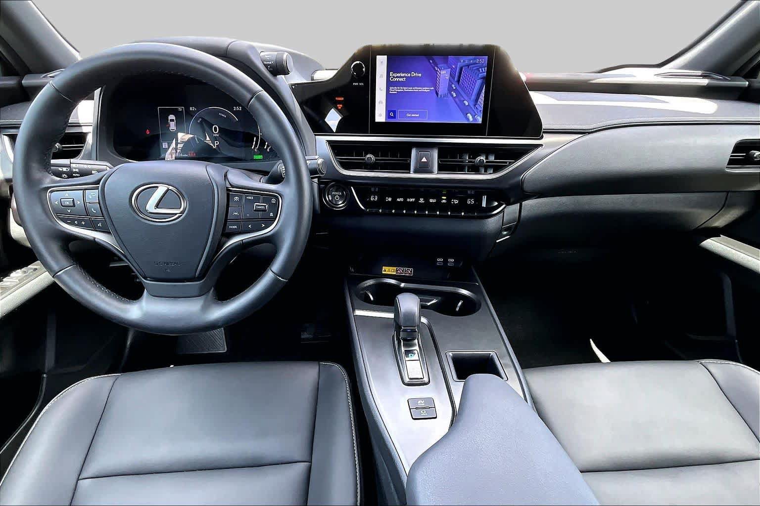 Used 2025 Lexus UX 300h FWD image 14