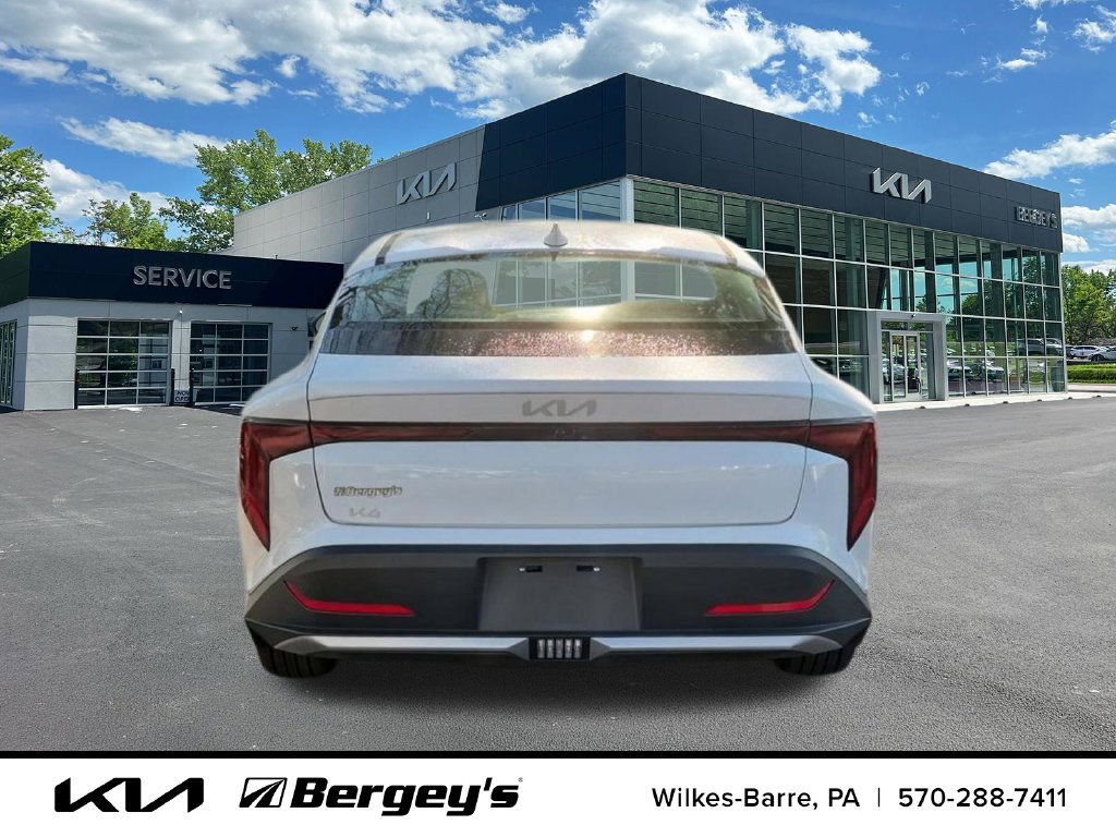 Certified 2025 Kia K4 EX FWD image 18