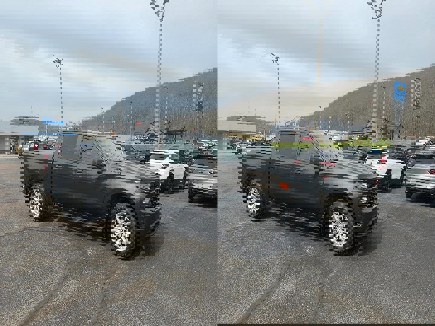 Used 2021 Chevrolet Silverado 1500 Custom w/ LPO, Dark Essentials Package image 1