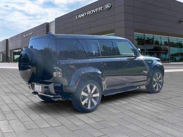 New 2026 Land Rover Defender 110 V8 AWD/4WD image 5