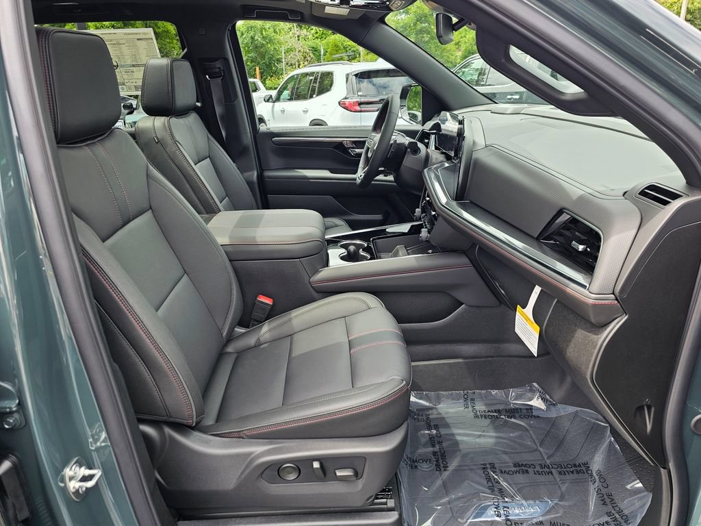 New 2026 Chevrolet Tahoe RST w/ Comfort Package AWD/4WD image 11