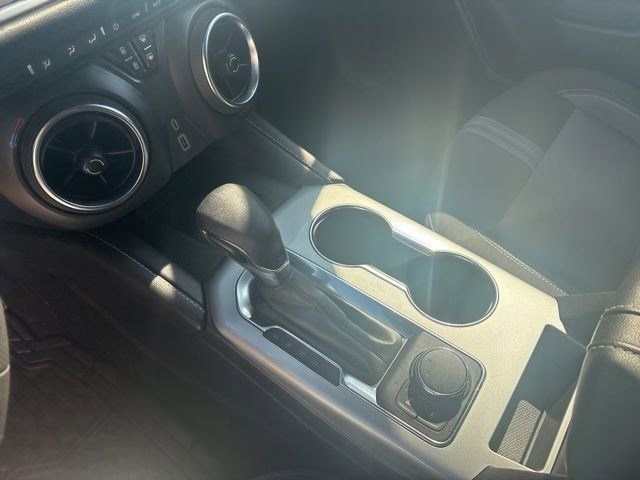 Used 2024 Chevrolet Blazer LT w/ Convenience Package image 28