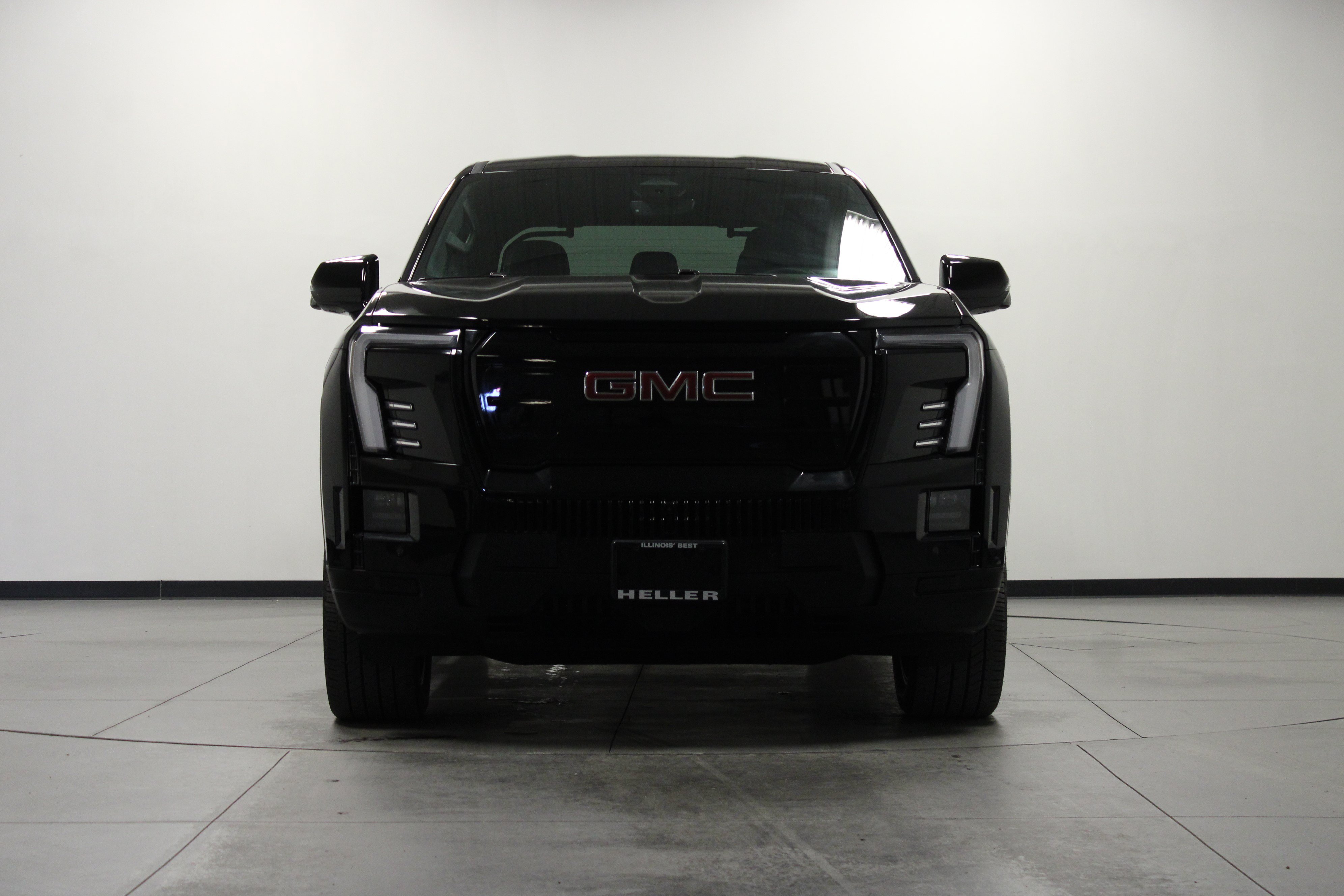 Used 2026 GMC Sierra EV Elevation w/ Premium Package AWD/4WD image 9