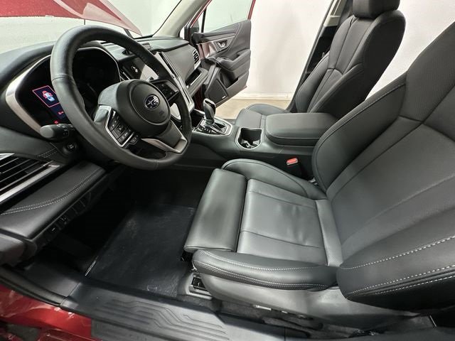 Certified 2025 Subaru Legacy Limited image 17