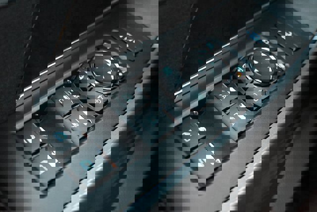 Used 2024 Ford F350 Lariat w/ Chrome Package image 44