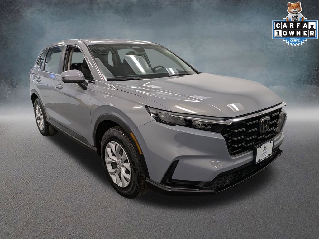 Used 2023 Honda CR-V LX image 3