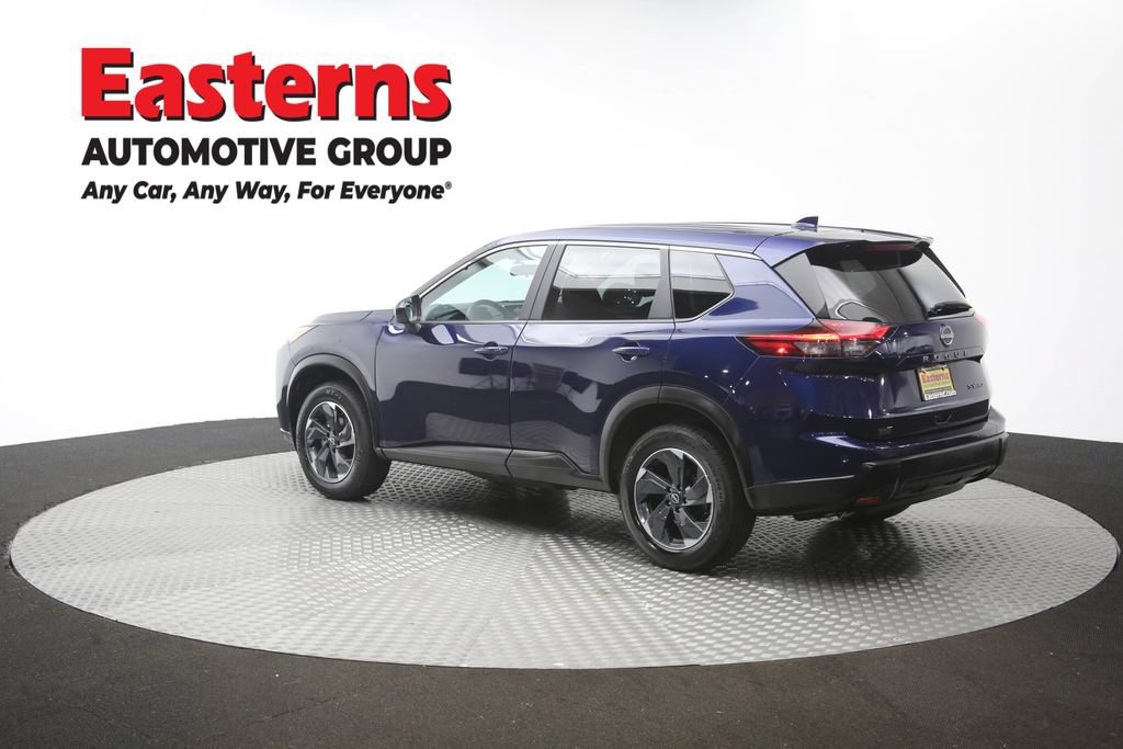 Used 2024 Nissan Rogue SV AWD/4WD image 63