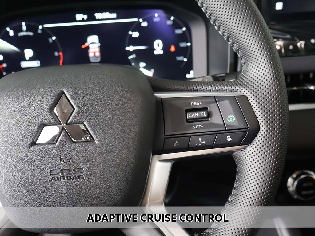 New 2025 Mitsubishi Outlander SE image 6