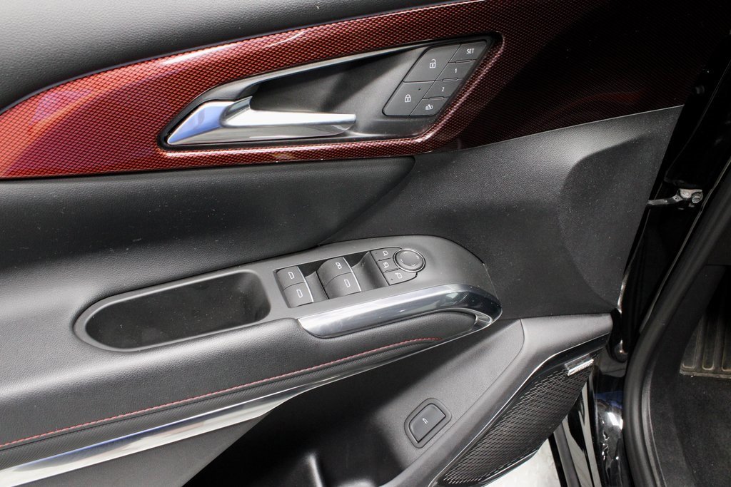 Used 2024 Chevrolet Traverse RS image 26