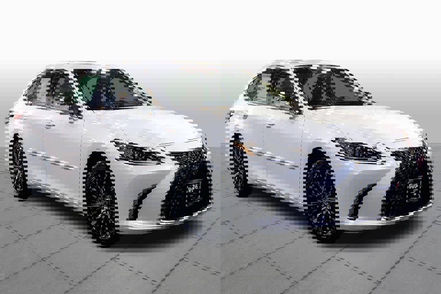 New 2025 Lexus ES 350 w/ Premium Package image 2