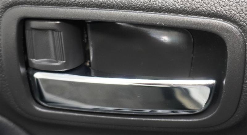 Used 2019 Mitsubishi Outlander SE image 32