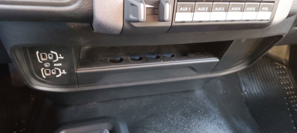 New 2024 RAM 5500 Tradesman image 21