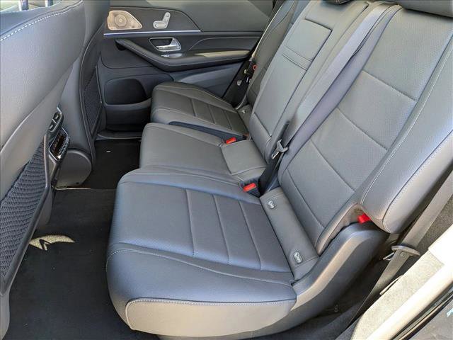 Used 2026 Mercedes-Benz GLS 450 4MATIC image 15