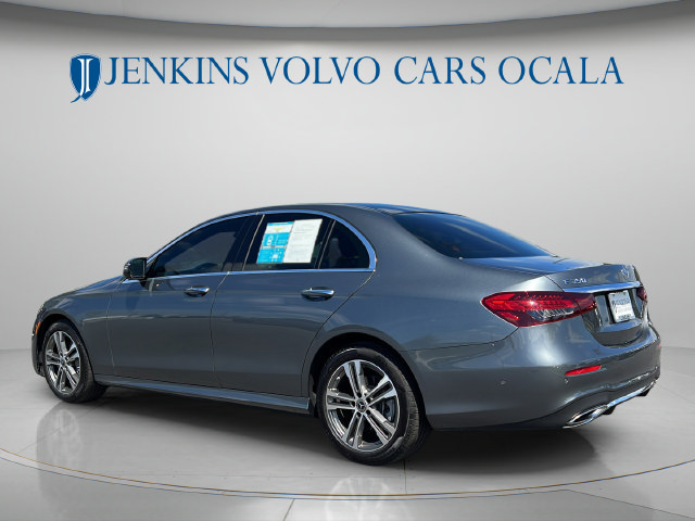 Used 2023 Mercedes-Benz E 350 4MATIC Sedan image 5