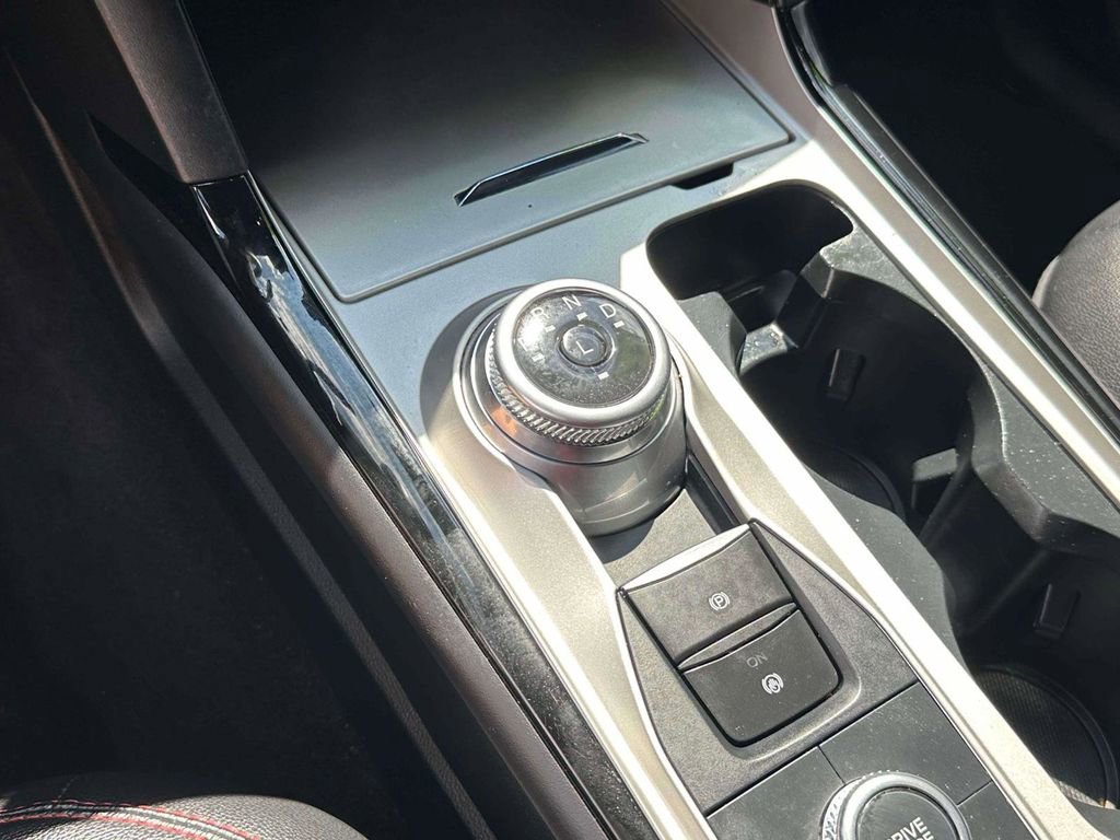 Used 2023 Ford Explorer ST-Line image 31