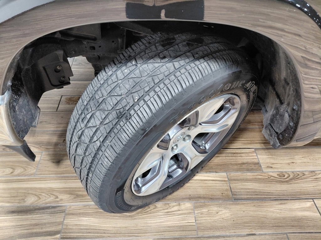 Used 2020 RAM 1500 Laramie image 35