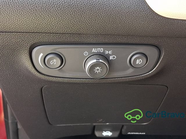 Certified 2020 Buick Encore GX Preferred FWD image 24