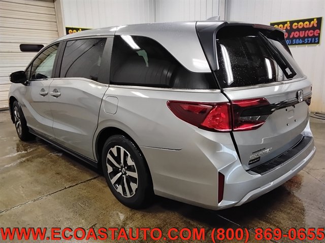 Used 2025 Honda Odyssey EX-L image 6