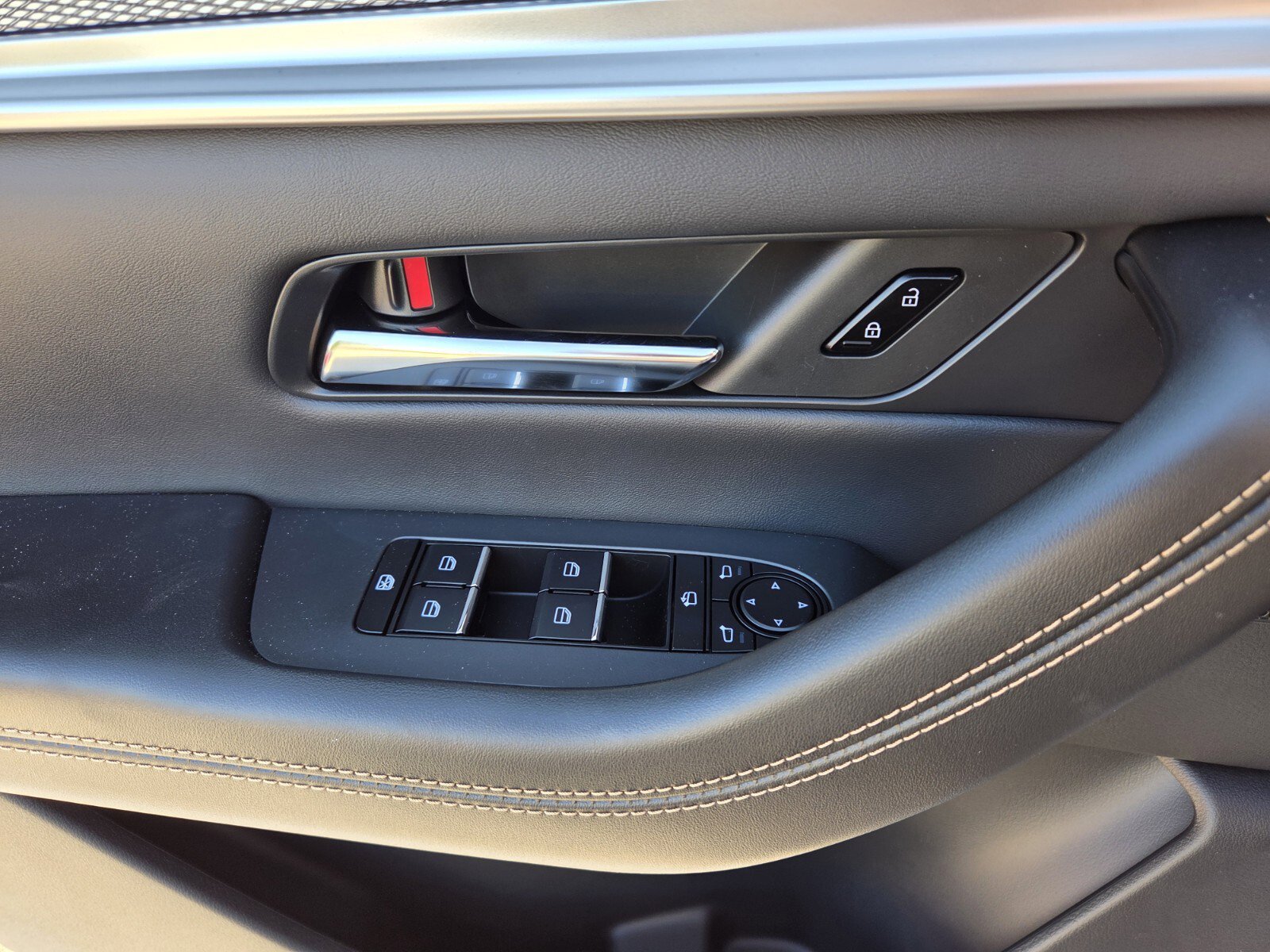 New 2026 MAZDA CX-70 3.3 Turbo w/ Premium Plus Pkg AWD/4WD image 22