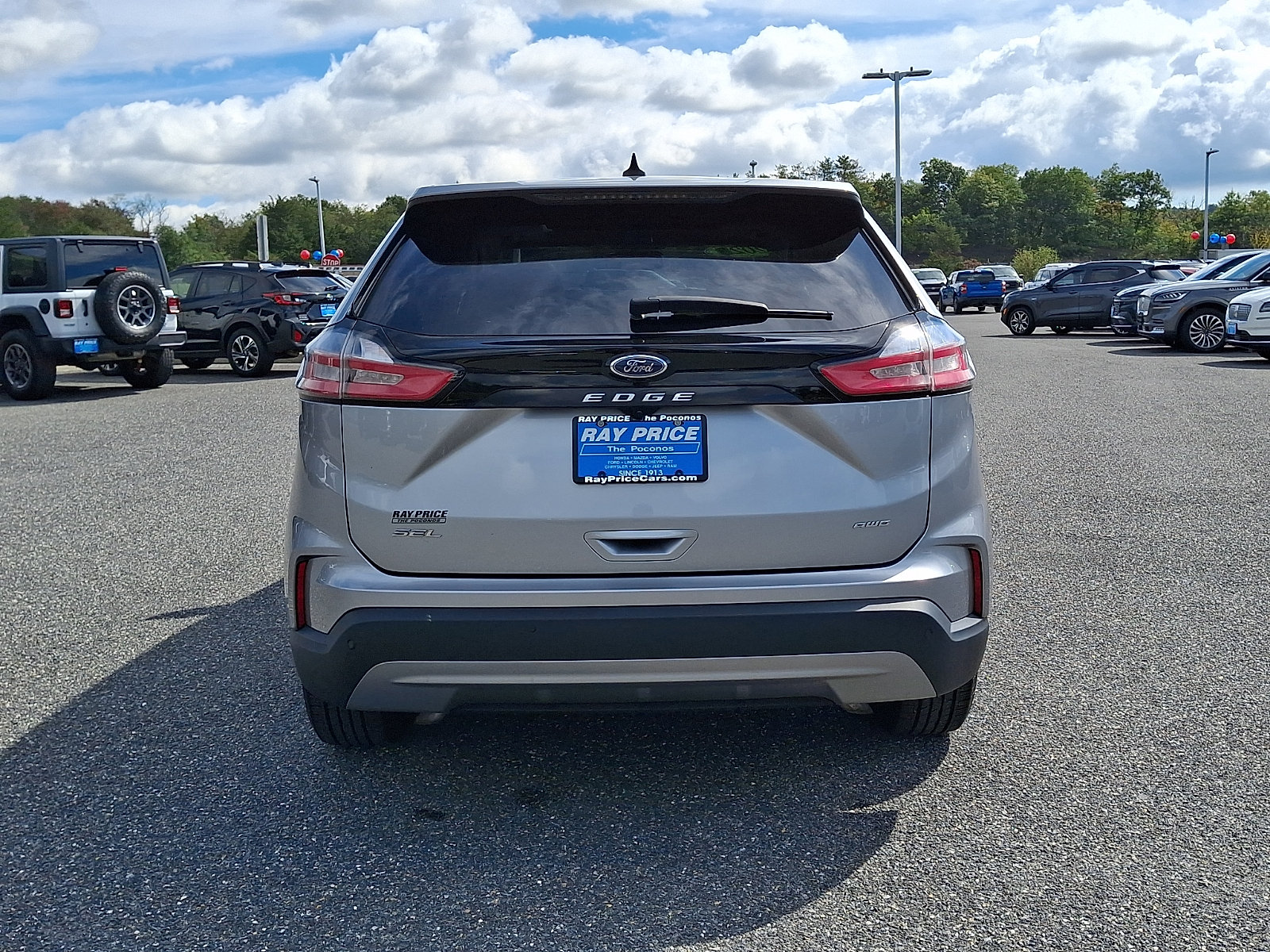 Used 2023 Ford Edge SEL w/ Convenience Package AWD/4WD image 6