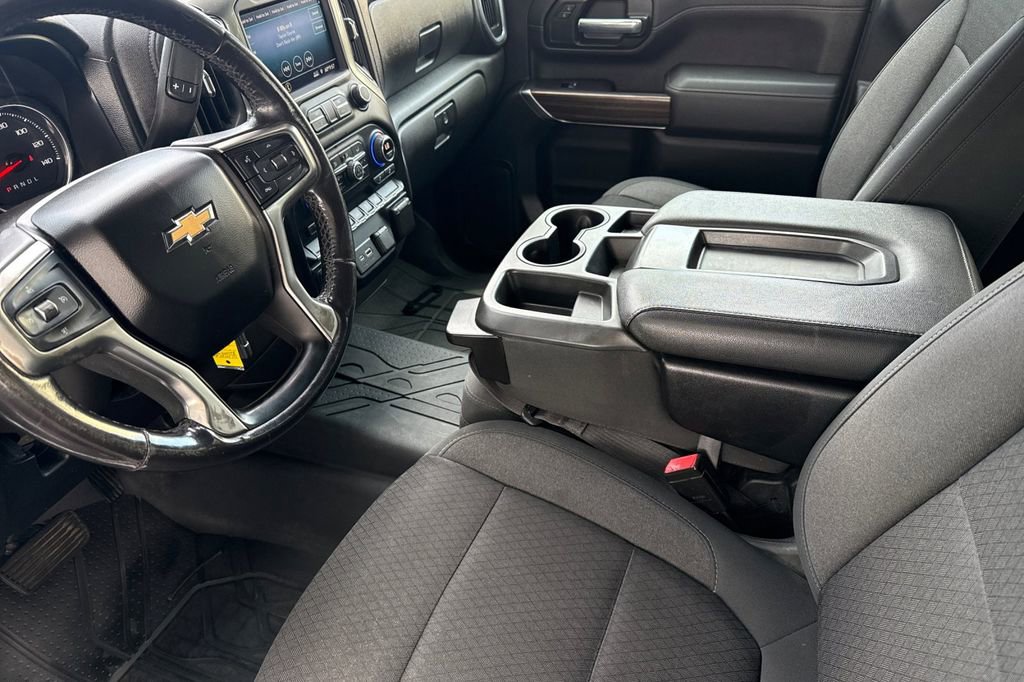 Used 2021 Chevrolet Silverado 2500 LT w/ Fleet Comfort Package AWD/4WD image 5