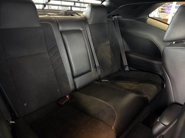 Used 2022 Dodge Challenger SRT Hellcat RWD image 28