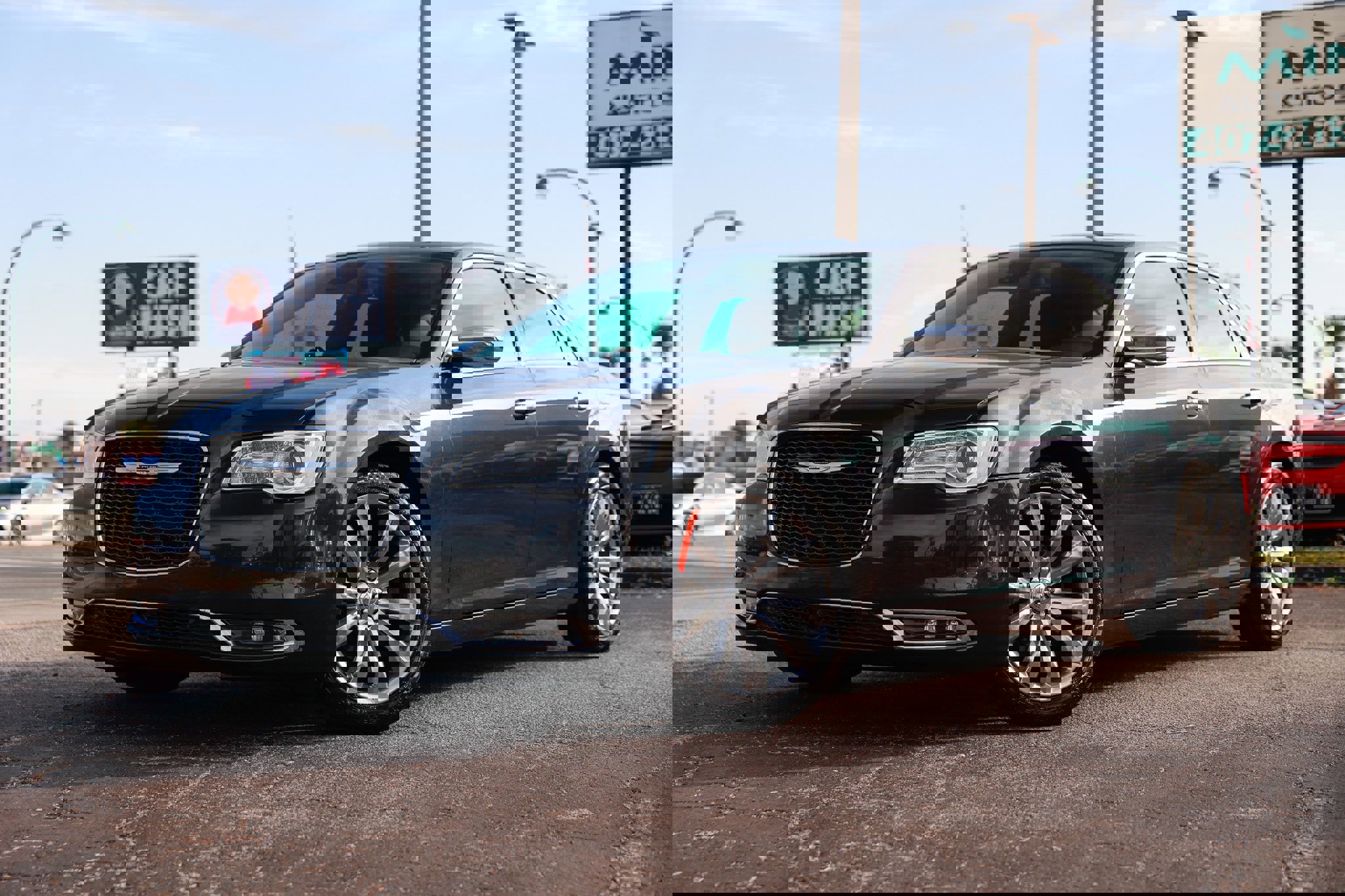 Used 2018 Chrysler 300 Limited w/ Safetytec Plus Group