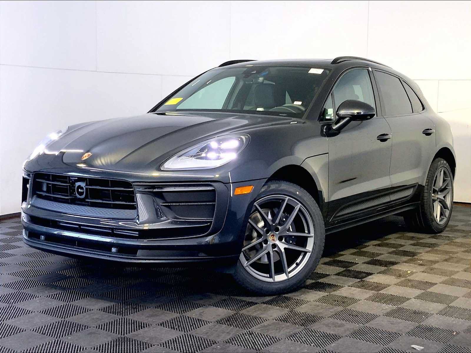 New 2026 Porsche Macan