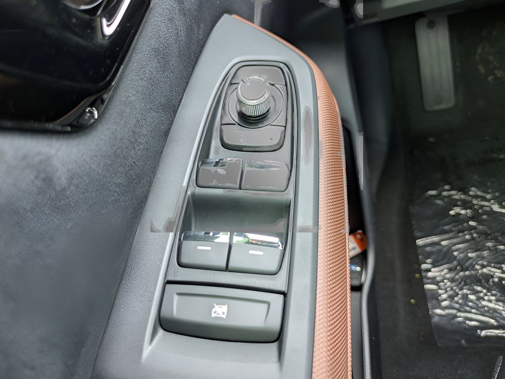 Used 2026 Subaru Forester Touring AWD/4WD image 23