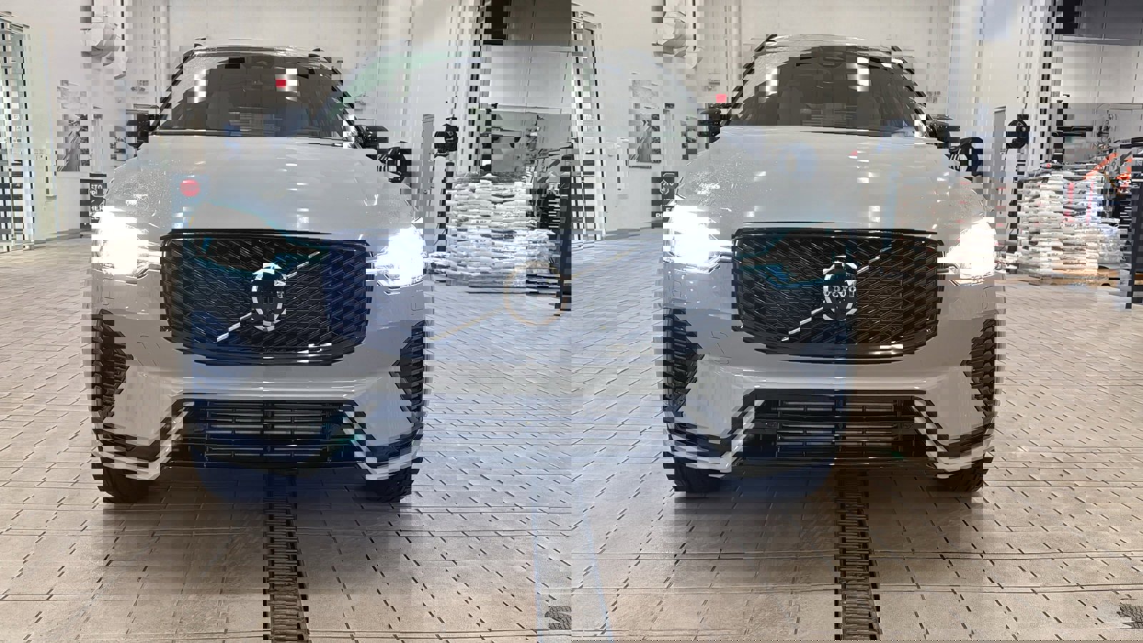 New 2026 Volvo XC60 T8 Plus w/ Protection Package Premier image 10