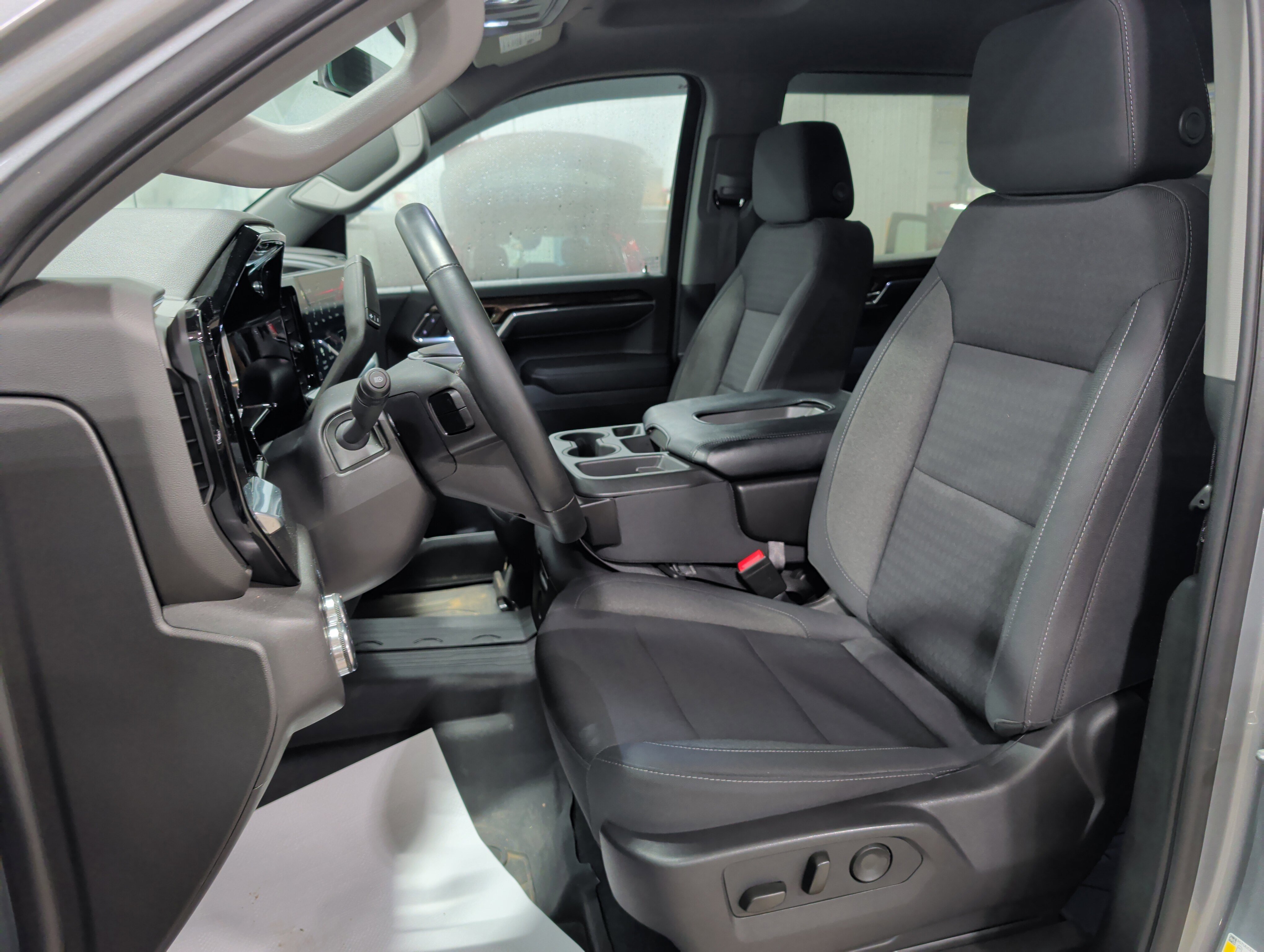 Used 2024 GMC Sierra 1500 Elevation image 8