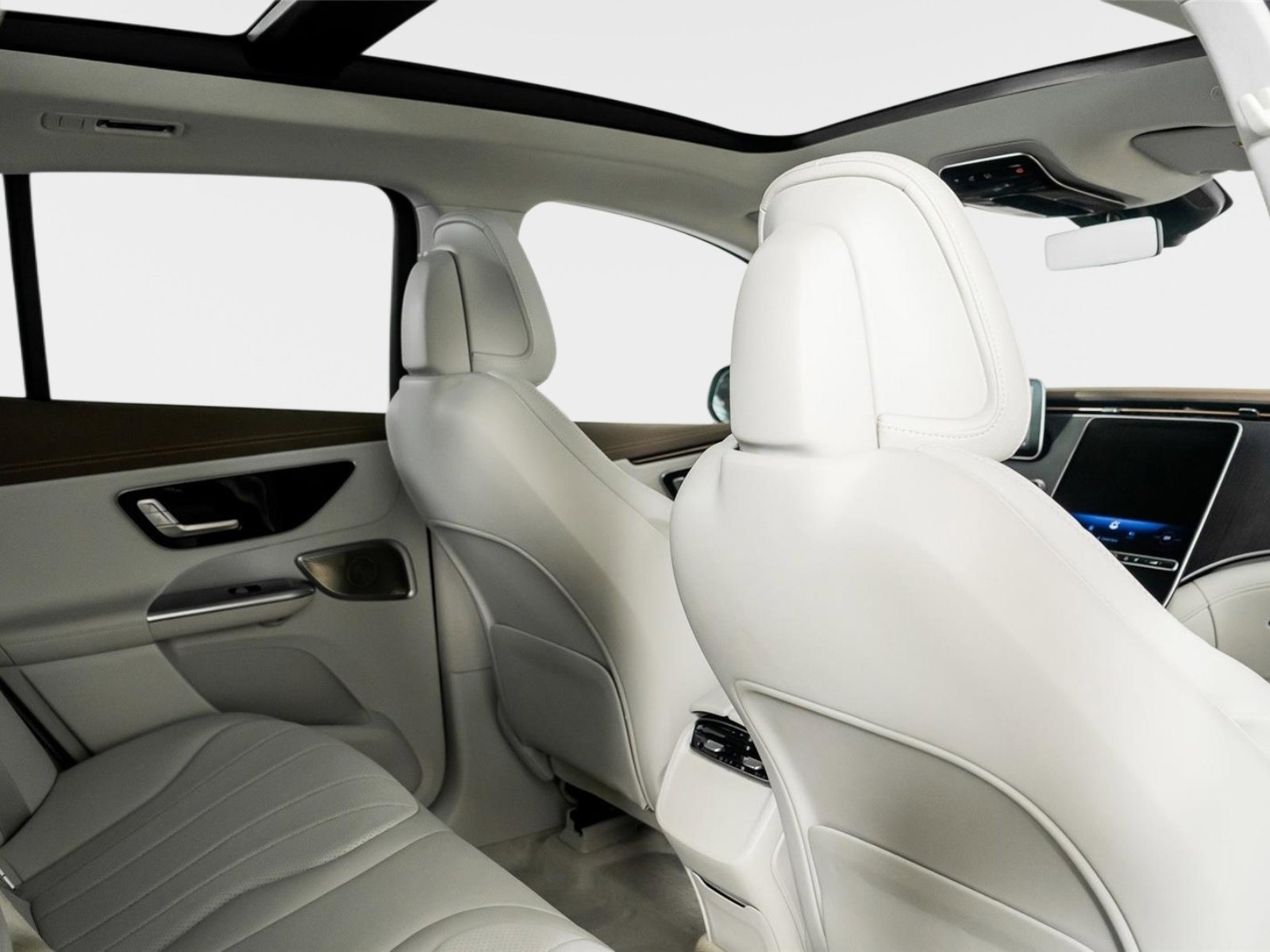 Used 2023 Mercedes-Benz EQE 350+ 4MATIC SUV image 55