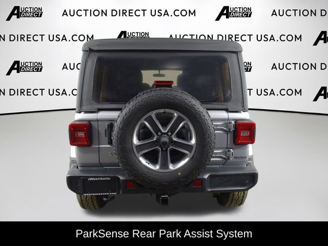 Used 2018 Jeep Wrangler Unlimited Sahara w/ Safety Group AWD/4WD image 6