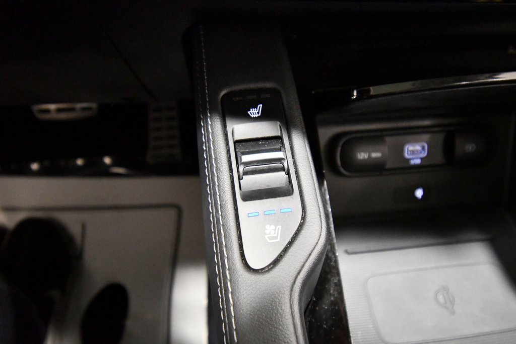 Certified 2022 Kia Telluride SX w/ SX Prestige Package image 27