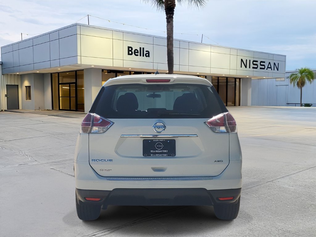 Used 2016 Nissan Rogue S AWD/4WD image 5