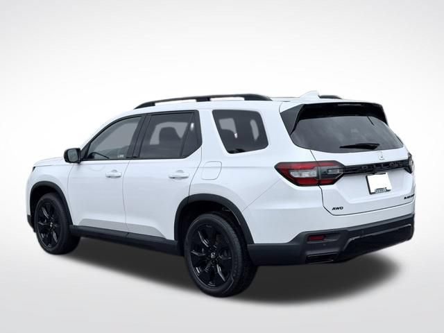 New 2026 Honda Pilot Black Edition image 8
