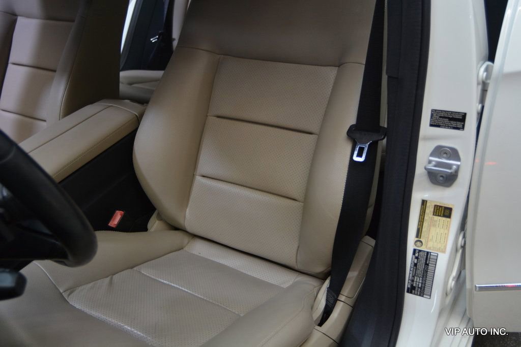 Used 2011 Mercedes-Benz E 350 4MATIC Wagon image 15