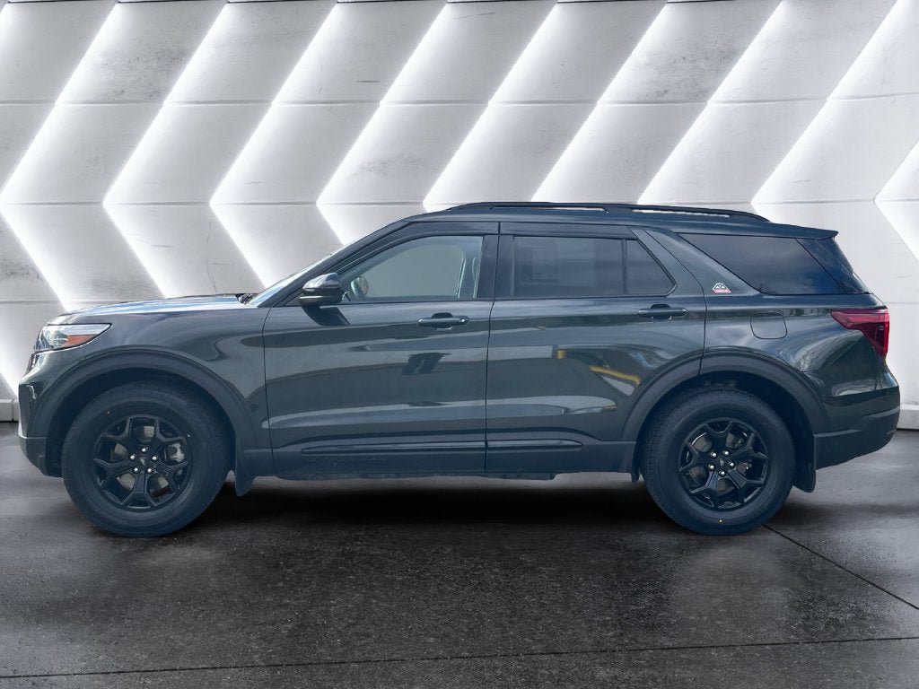 Used 2022 Ford Explorer Timberline w/ Timberline Technology Package AWD/4WD image 3