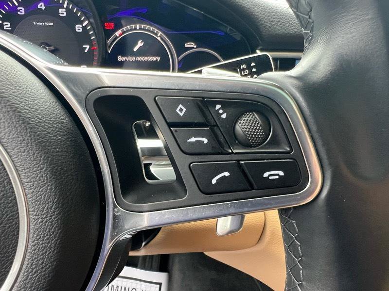 Used 2017 Porsche Panamera 4 AWD/4WD image 23